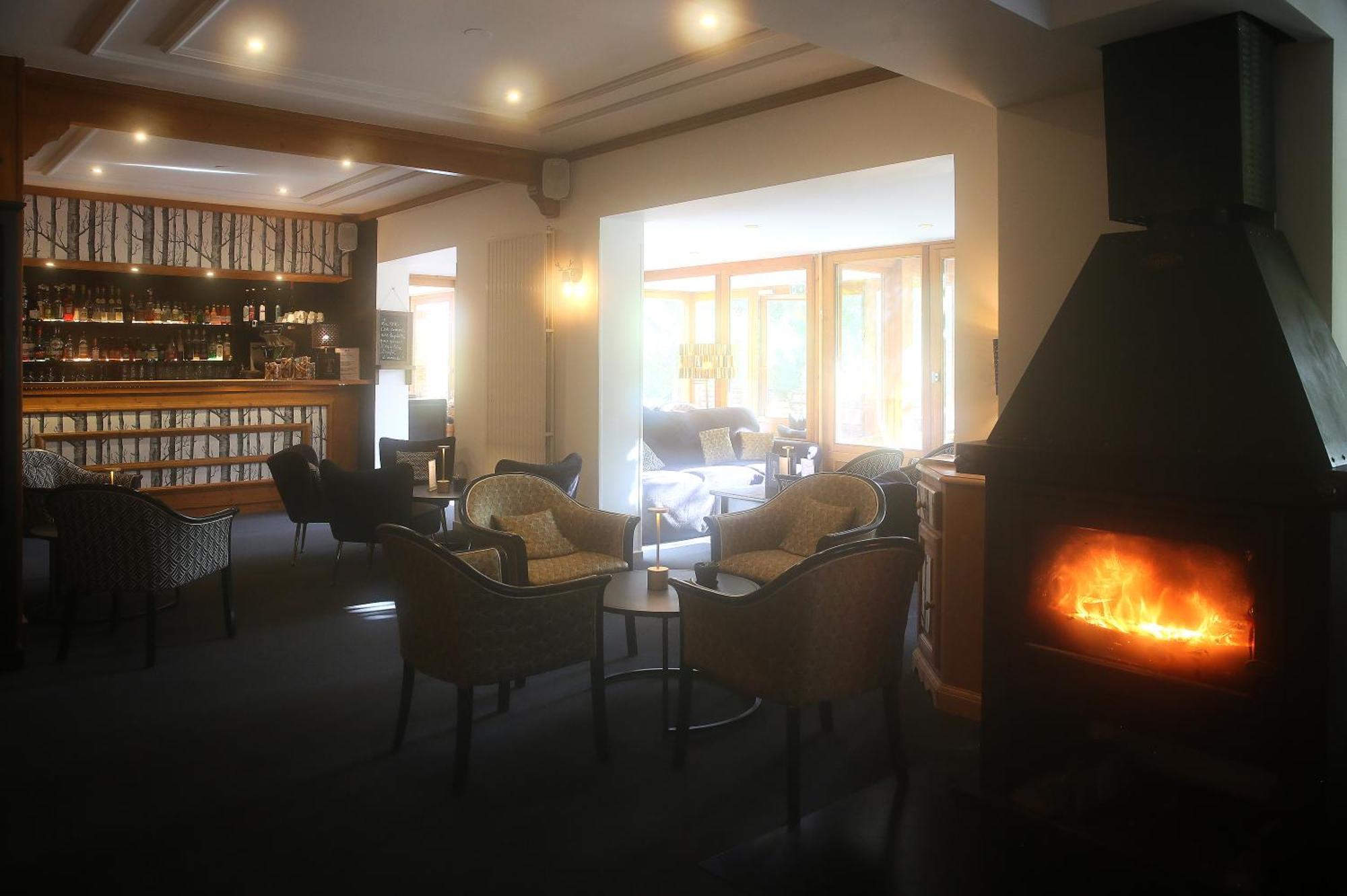 Hotel Restaurant La Buffe Autrans-Meaudre-en-Vercors Exteriör bild